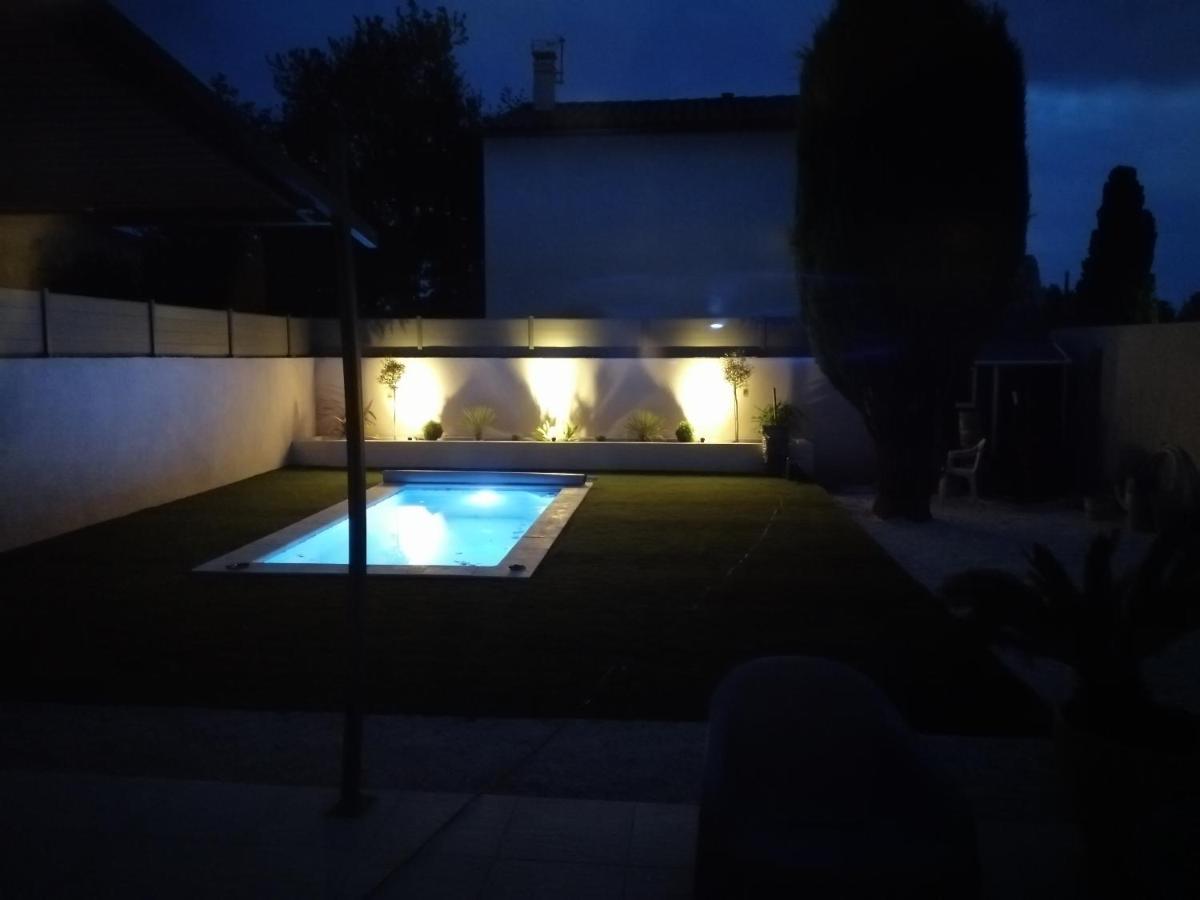 Jas Dou Felibrige Bed & Breakfast Puget-Ville Dış mekan fotoğraf