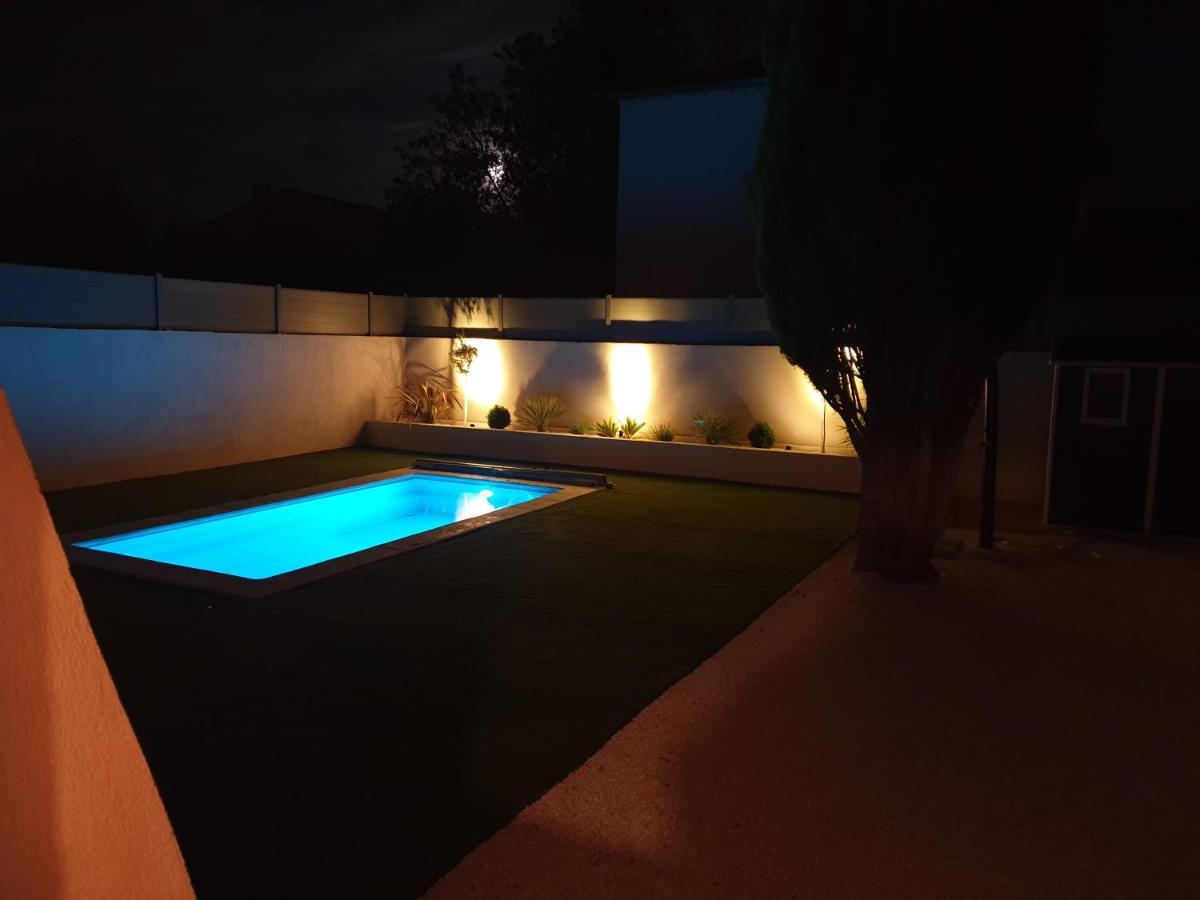Jas Dou Felibrige Bed & Breakfast Puget-Ville Dış mekan fotoğraf