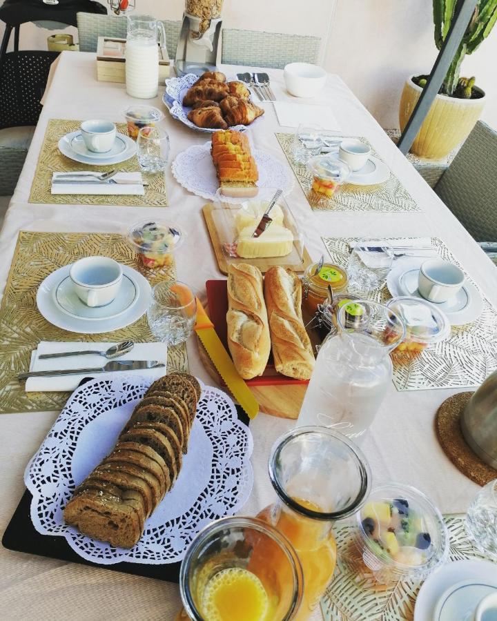 Jas Dou Felibrige Bed & Breakfast Puget-Ville Dış mekan fotoğraf
